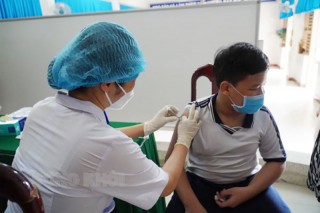 Ngày 14-5-2022, thêm 8 ca mắc Covid-19 ra viện