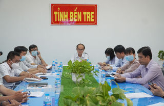 Tăng cường tiếp nhận và sử dụng vắc-xin phòng Covid-19