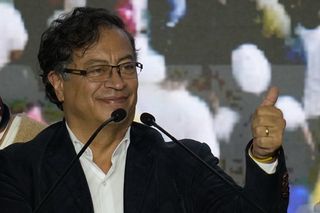 Tổng thống đắc cử Colombia điện đàm với Ngoại trưởng Mỹ
