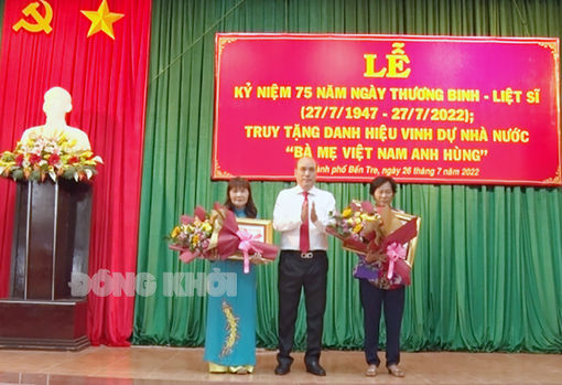 TP. Bến Tre, Châu Thành họp mặt 75 năm Ngày Thương binh - Liệt sĩ