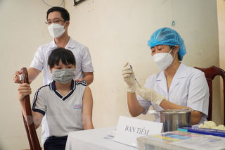 Tiêm vắc-xin đúng, đủ liều để duy trì kháng thể phòng bệnh