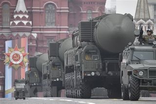Nga tạm rút khỏi Hiệp ước Cắt giảm Vũ khí tấn công chiến lược với Mỹ