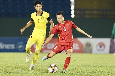 U19 Việt Nam vô địch nhờ thắng penalty