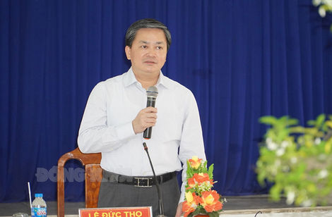 Bí thư Tỉnh ủy Lê Đức Thọ kiểm tra kết quả xây dựng nông thôn mới tại xã Bình Hòa