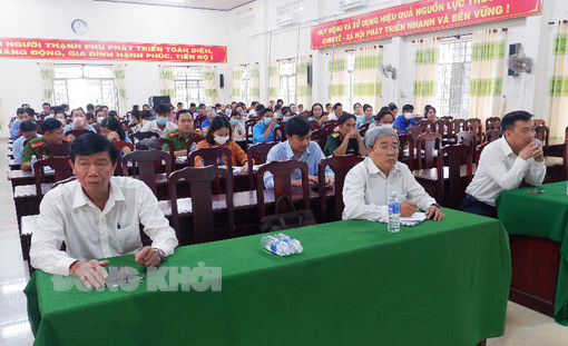 Bồi dưỡng, nâng cao nhận thức về chuyển đổi số tại huyện Thạnh Phú