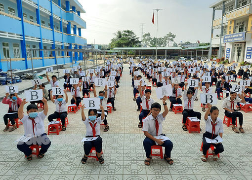 Đẩy mạnh cải cách hành chính gắn với chuyển đổi số