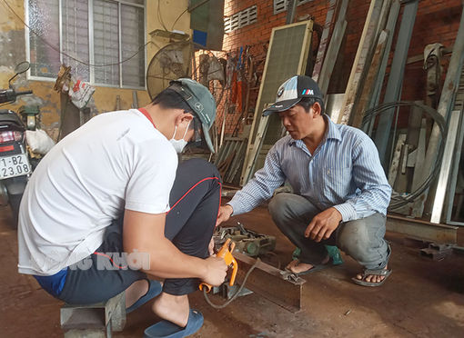 Làm lại cuộc đời