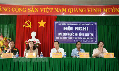 Đoàn đại biểu Quốc hội tỉnh Bến Tre tiếp xúc cử tri tại huyện Ba Tri