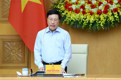 Quy định về nghỉ hưu ở tuổi cao hơn đối với cán bộ, công chức giữ chức vụ lãnh đạo, quản lý