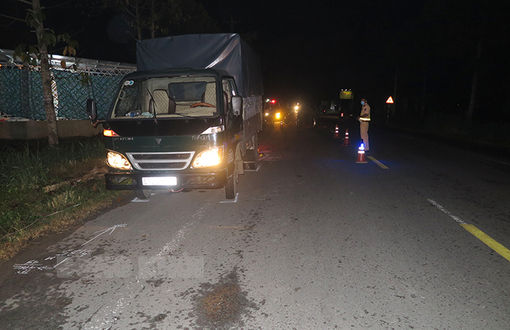 Tai nạn giao thông giữa xe ô tô và mô tô làm 1 người tử vong Tai nạn giao thông giữa xe ô tô và mô tô làm 1 người tử vong