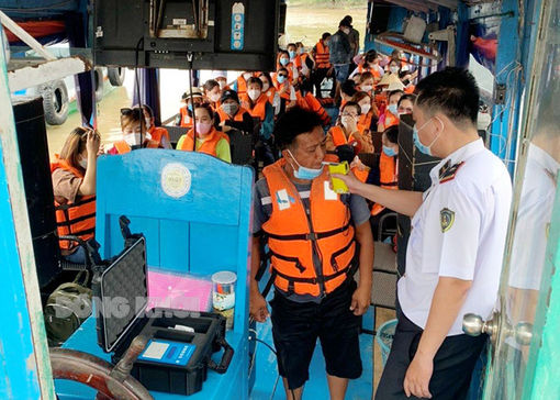 Cảng vụ Ðường thủy nội địa tăng cường công tác đảm bảo trật tự an toàn giao thông Cảng vụ Ðường thủy nội địa tăng cường công tác đảm bảo trật tự an toàn giao thông