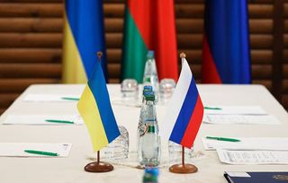 Quan chức Nga và Ukraine gặp nhau tại UAE