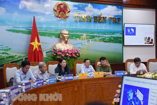 Sơ kết 1 năm triển khai Đề án 06/CP về ứng dụng dữ liệu dân cư, định danh và xác thực điện tử Sơ kết 1 năm triển khai Đề án 06/CP về ứng dụng dữ liệu dân cư, định danh và xác thực điện tử
