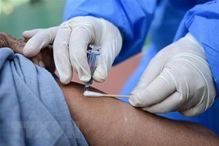 EU cung cấp vaccine ngừa COVID miễn phí cho Trung Quốc EU cung cấp vaccine ngừa COVID miễn phí cho Trung Quốc