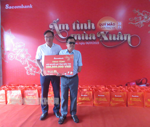 Chương trình “Ấm tình mùa Xuân”