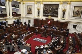 Quốc hội Peru tiến hành thảo luận về đề xuất bầu cử sớm