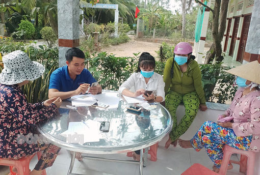 Bình Thành đẩy mạnh chuyển đổi số gắn với xây dựng nông thôn mới