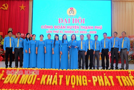 Đại hội điểm Công đoàn huyện Thạnh Phú lần thứ XI, nhiệm kỳ 2023 - 2028 thành công tốt đẹp