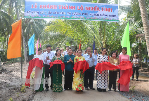 Khánh thành lộ Tổ 7, ấp Xẻo Sâu, xã Lương Phú