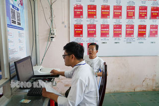 Thị trấn Bình Đại chuyển đổi số trên nhiều lĩnh vực