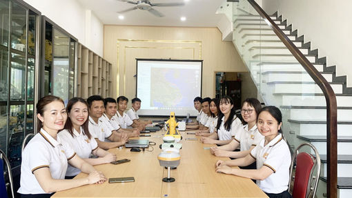 Việt Thanh Group - Đơn vị cung cấp máy đo RTK uy tín, giá tốt nhất Việt Thanh Group - Đơn vị cung cấp máy đo RTK uy tín, giá tốt nhất