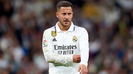 Hazard giải nghệ ở tuổi 32 Hazard giải nghệ ở tuổi 32