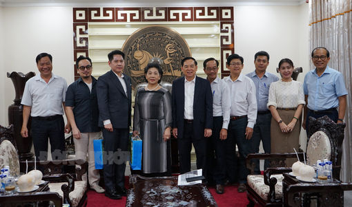 Công ty TNHH Bệnh viện Đa khoa Hồng Đức tìm hiểu cơ hội đầu tư tại tỉnh