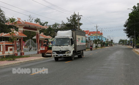 Tuyến đường giao thông nối liền các huyện biển Bình Đại - Ba Tri - Thạnh Phú (giai đoạn 2) ước đạt 75% khối lượng thực hiện