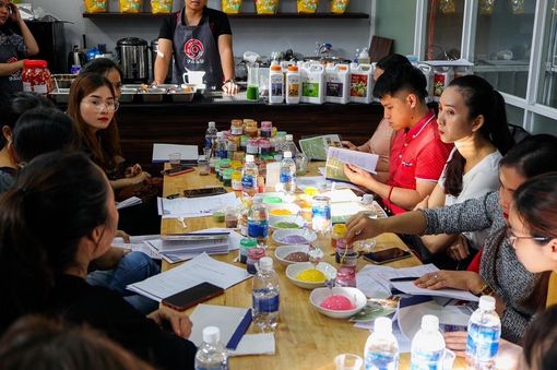 Tân Tiến Lợi - Nhà cung cấp nguyên liệu trà sữa Falu TP. Hồ Chí Minh Tân Tiến Lợi - Nhà cung cấp nguyên liệu trà sữa Falu TP. Hồ Chí Minh