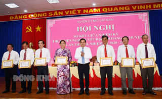 Mỏ Cày Nam xây dựng và nhân rộng điển hình trong học và làm theo Bác