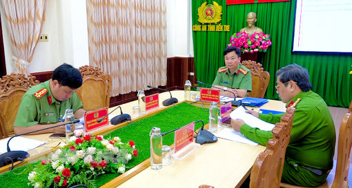 Đảng ủy Công an tỉnh thông tin nhanh kết quả Hội nghị Trung ương 8, khóa XIII