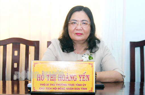 Phó bí thư Thường trực Tỉnh ủy, phụ trách Tỉnh ủy - Chủ tịch HĐND tỉnh Hồ Thị Hoàng Yến tiếp công dân lệ kỳ tháng 11-2023