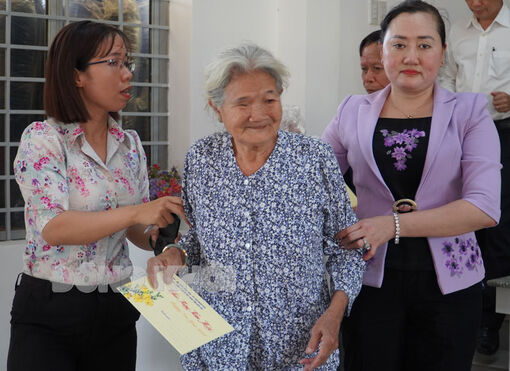 Mỏ Cày Bắc đón Tết trong không khí vui tươi, an toàn