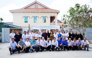 Bệnh viện Nguyễn Đình Chiểu khám bệnh cho người cao tuổi ở Vĩnh Thành