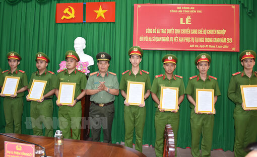 25 chiến sĩ nghĩa vụ đủ điều kiện xét chuyển sang chế độ chuyên nghiệp