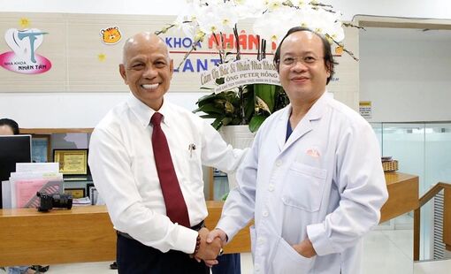 Cảnh báo những biến chứng khi cấy ghép Implant