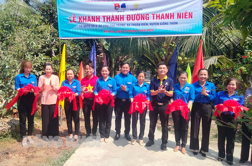 Khánh thành công trình “Đường Thanh niên” tại xã Thuận Điền