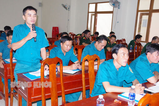 Bộ Chỉ huy Quân sự tỉnh tổ chức đối thoại dân chủ với Ban Chỉ huy Quân sự huyện Mỏ Cày Bắc Bộ Chỉ huy Quân sự tỉnh tổ chức đối thoại dân chủ với Ban Chỉ huy Quân sự huyện Mỏ Cày Bắc