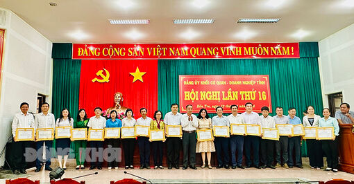 Hội nghị Ban Chấp hành Đảng bộ Khối Cơ quan - Doanh nghiệp tỉnh mở rộng lần thứ 16