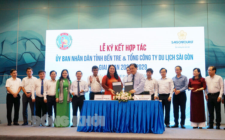 UBND tỉnh Bến Tre và Tổng công ty Du lịch Sài Gòn ký kết hợp tác phát triển chiến lược
