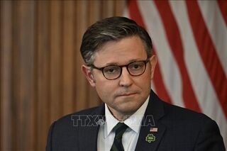 Chủ tịch Hạ viện Mỹ công bố chi tiết dự luật gói viện trợ mới cho Ukraine