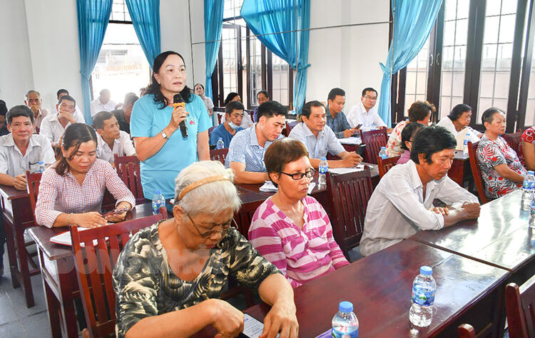 Đại biểu Quốc hội tiếp xúc cử tri tại huyện Châu Thành và TP. Bến Tre