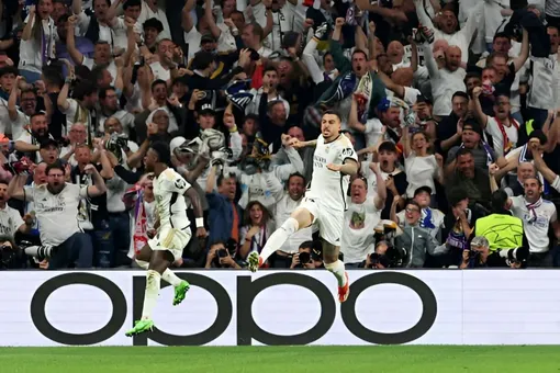 Real Madrid giành vé vào chung kết Champions League