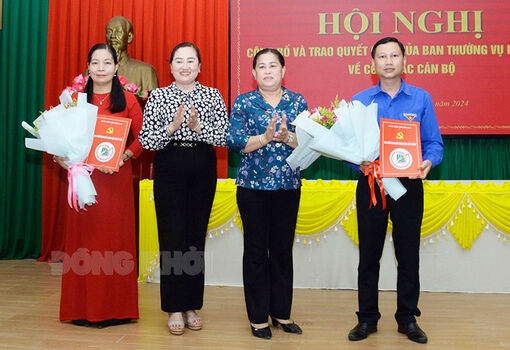 Mỏ Cày Bắc bổ nhiệm cán bộ