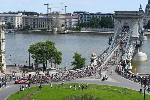 Hungary: Va chạm tàu thuyền trên sông Danube, 7 người chết và mất tích