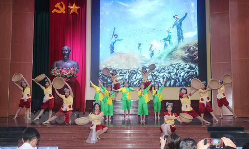 Tháng hành động vì trẻ em năm 2024 với chủ đề 'Hành động thiết thực, ưu tiên nguồn lực cho trẻ em'