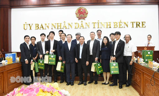 Lãnh đạo tỉnh tiếp và làm việc với đoàn công tác Ehime, Nhật Bản