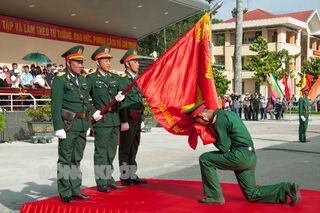 Bí thư Huyện ủy Giồng Trôm Nguyễn Thái Bình dự lễ tuyên thệ chiến sĩ mới năm 2024