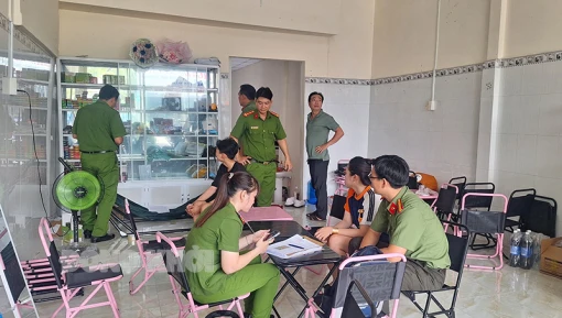 Phát hiện cơ sở kinh doanh thuốc lá điện tử không rõ nguồn gốc, xuất xứ Phát hiện cơ sở kinh doanh thuốc lá điện tử không rõ nguồn gốc, xuất xứ
