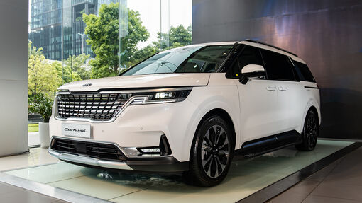 Cho thuê xe Kia Carnival, Kia Sedona trọn gói có tài xế